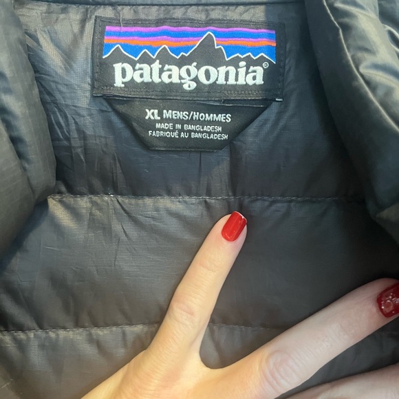 Patagonia Men's Dark Gray Winter Goose Down Coat jacket XL Like NEW Worn Once - Picture 9 of 9